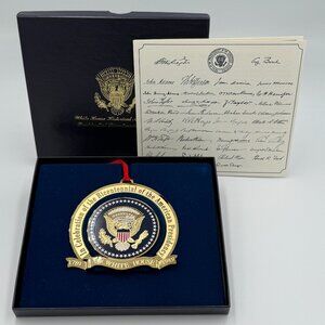 1989 Bicentennial White House Historical Association Christmas Ornament Insert